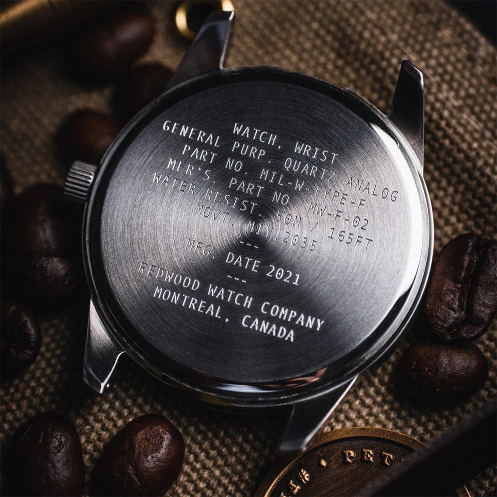 Informations gravées au dos d’une montre par laser fibre haute précision