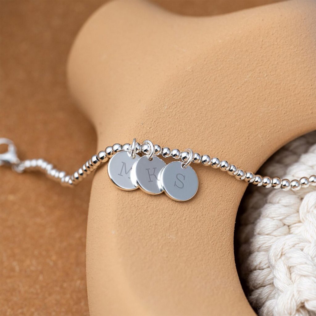 Pendentifs de bracelet personnalisés par gravure laser fibre