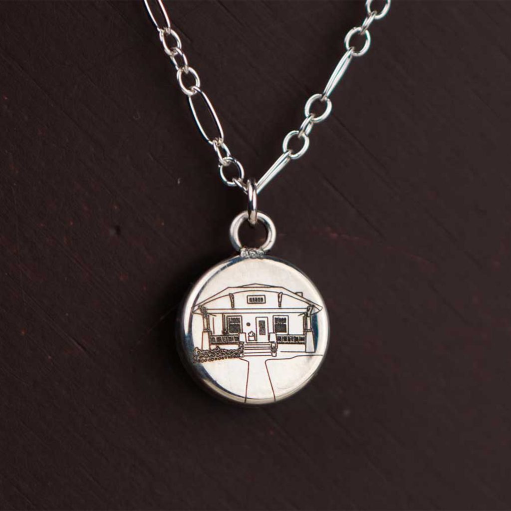 Marquage au laser fibre sur un pendentif