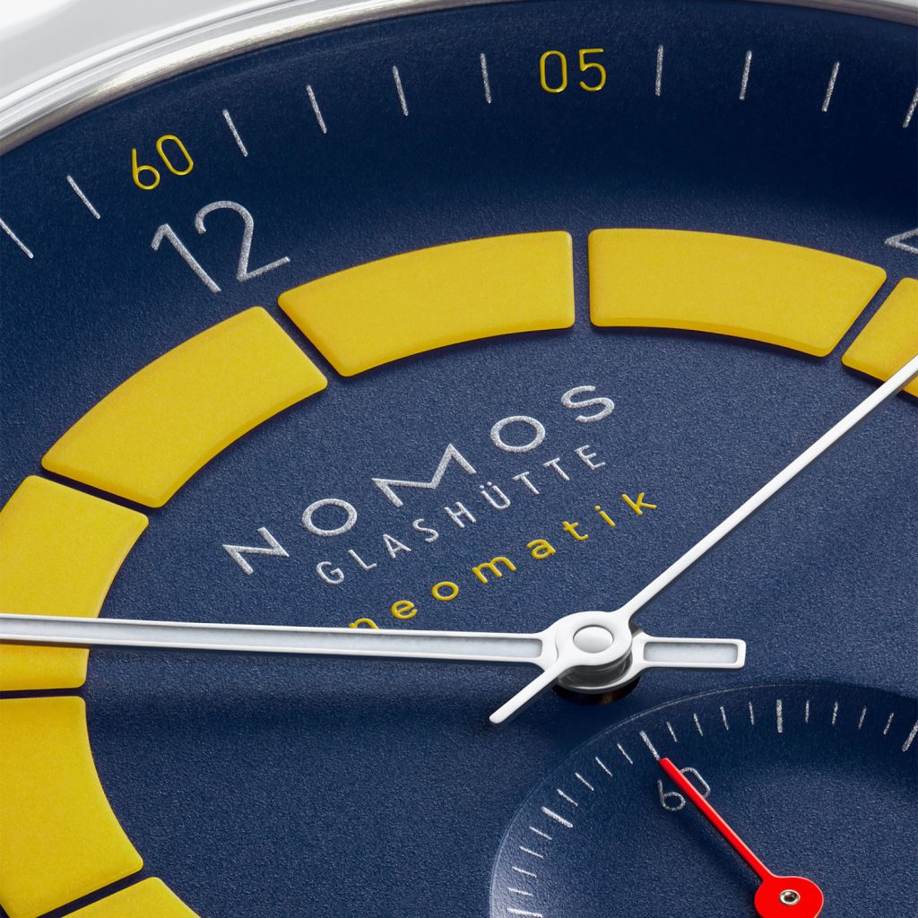 Cadran de montre marqué par tampographie