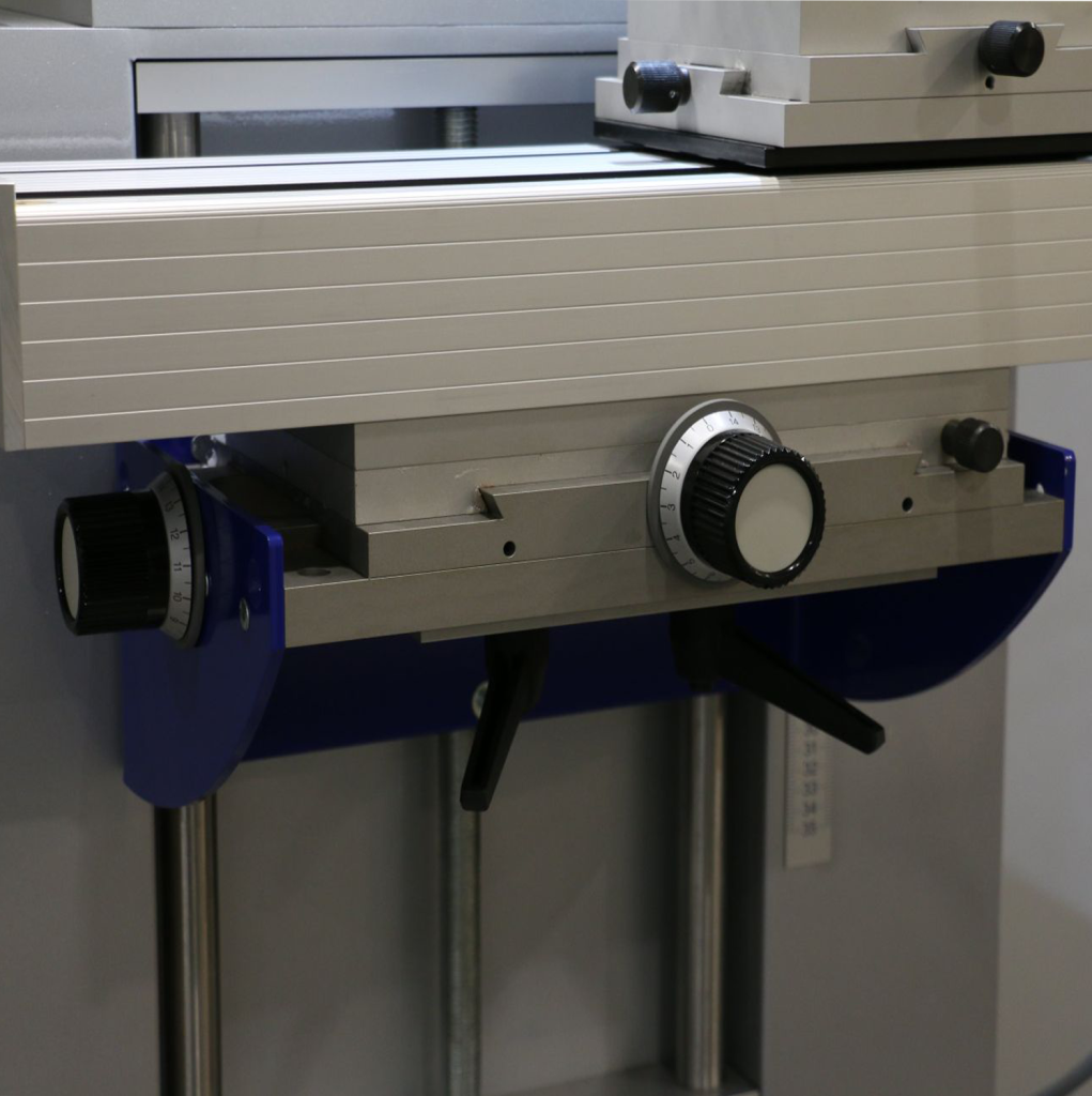 Table XY pour transporteur