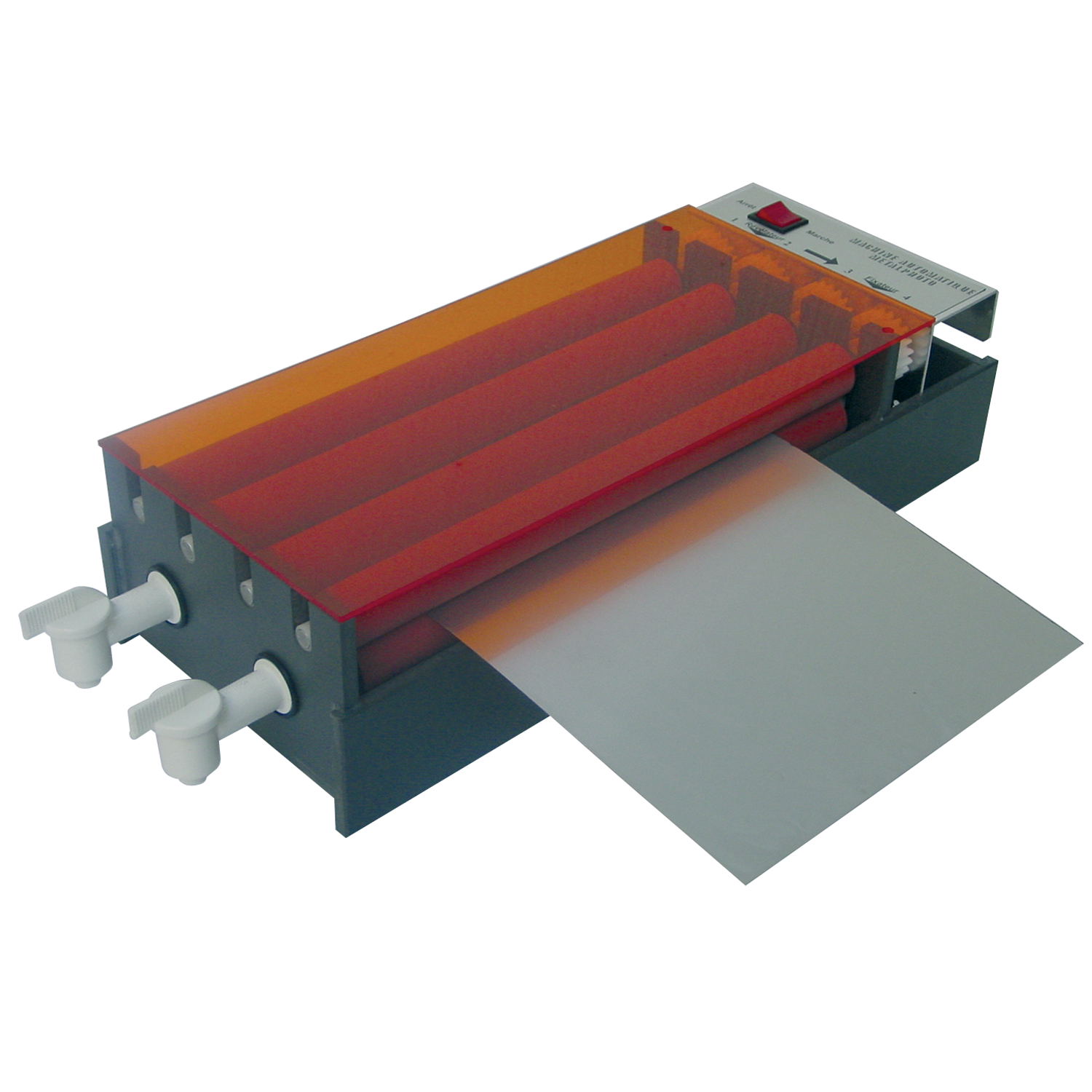 Machine automatique de developpement et fixation Metalphoto