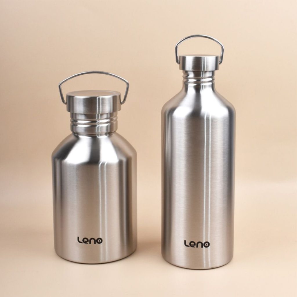 Impression UV sur gourdes en inox