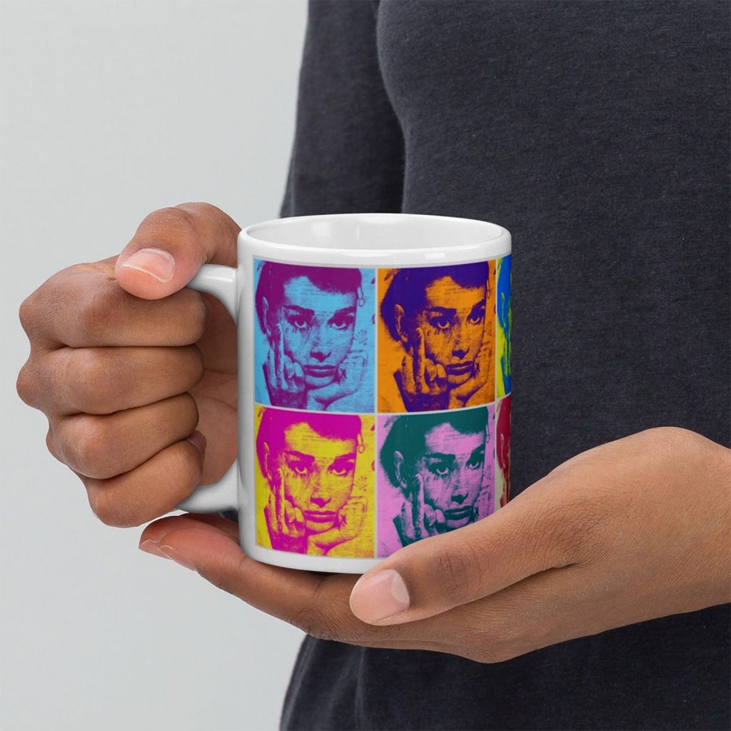 Impression UV de visages sur une mug en céramique